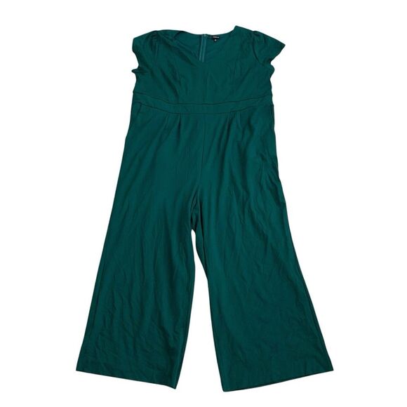 TORRID Pointe‎ Knit Jumpsuit Wide Leg Jumpsuit - Picture 8 of 10